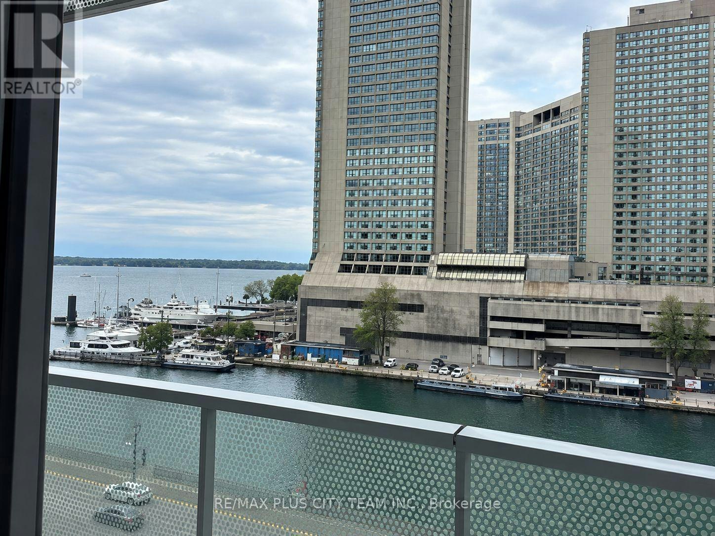 619-15 Queens Quay E, Toronto, ON, M5E 0C5 - 8