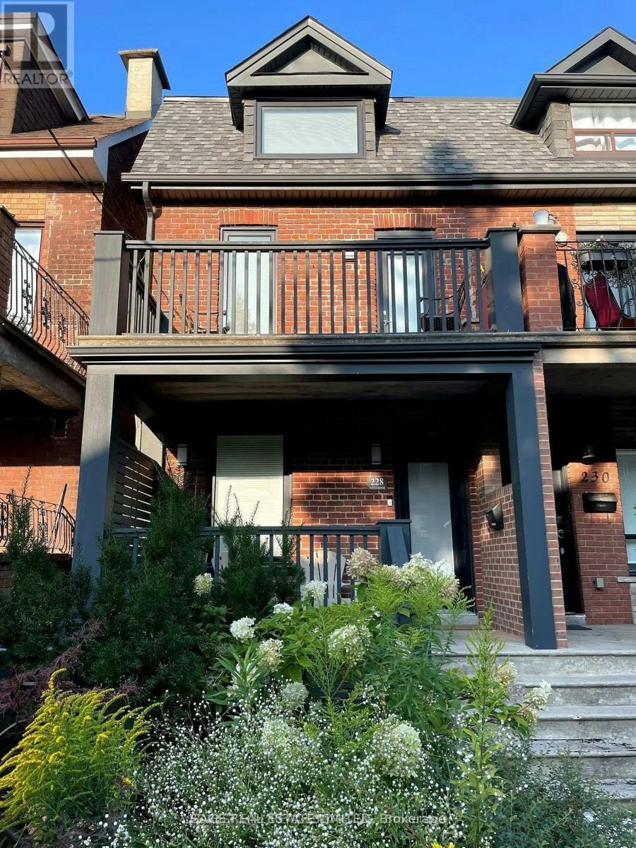 LOWER-228 Montose Avenue, Toronto, ON, M6G 3G7