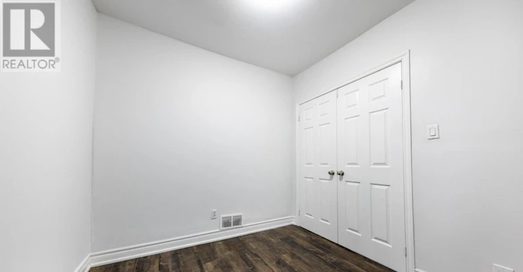 2ND FLOOR-792 Pape Avenue, Toronto, ON, M4K 3S7 - 15