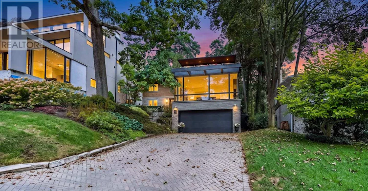 16 Fallingbrook Wood, Toronto, ON, M1N 1B8 - 2