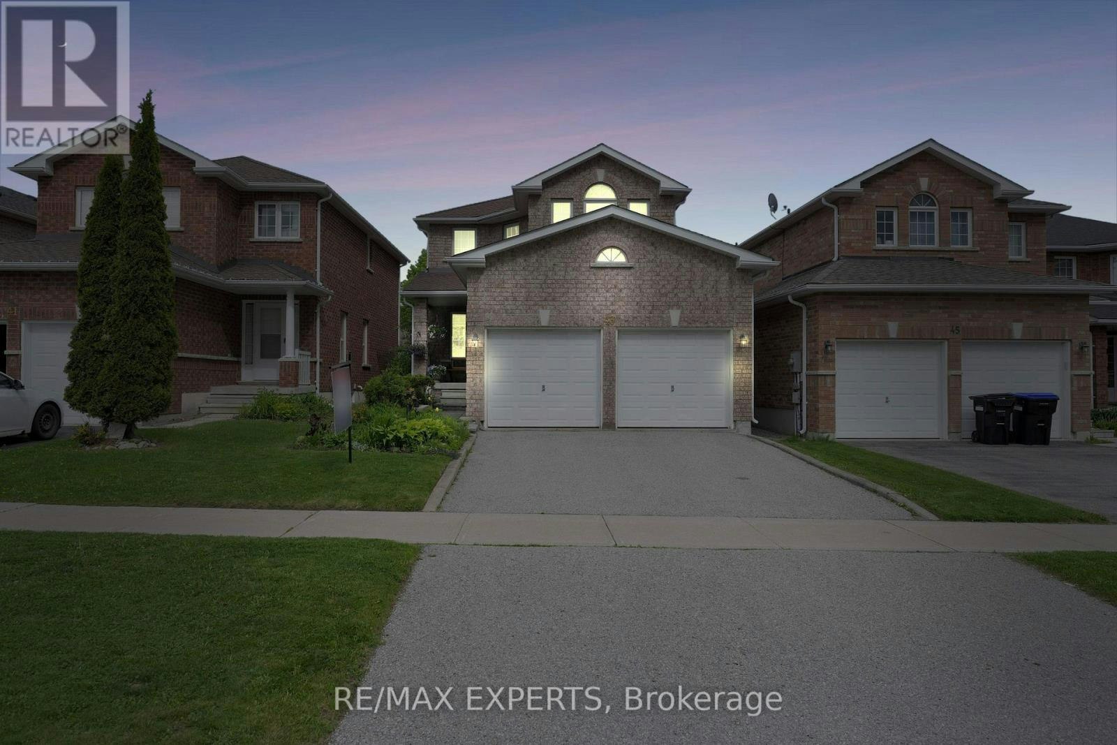 43 Buchanan Drive, New Tecumseth, ON, L9R 0A2