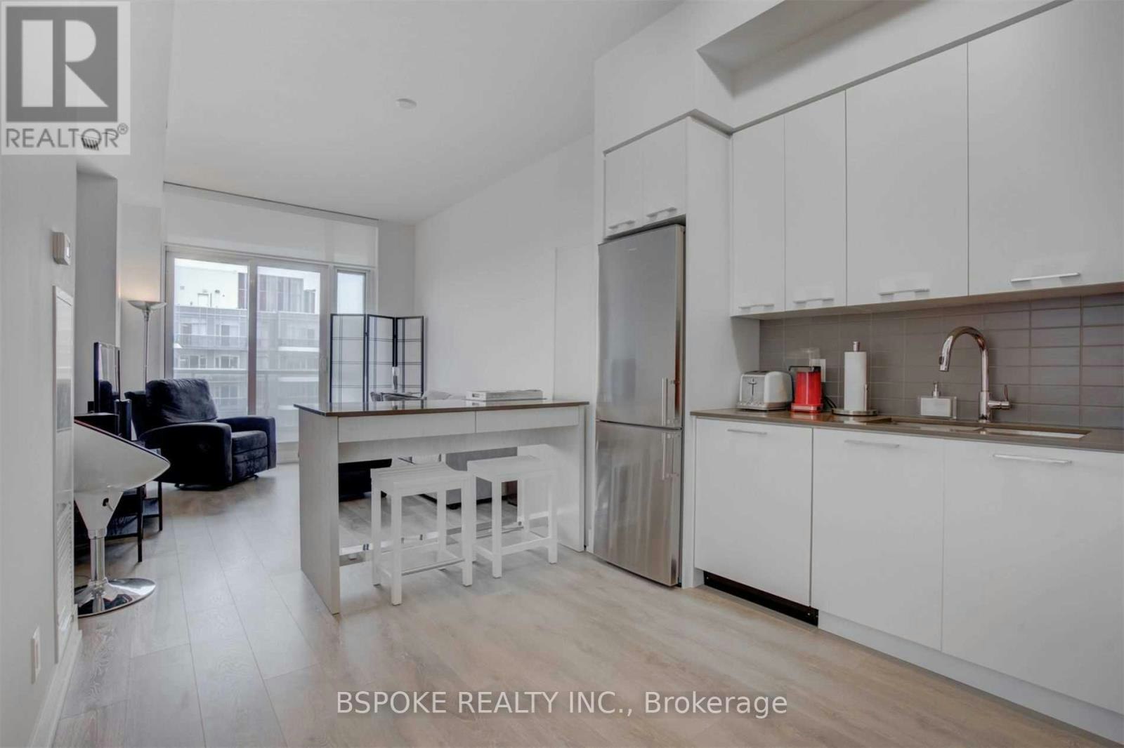 LPH01-9471 Yonge Street, Richmond Hill, ON, L4C 1V4 - 6