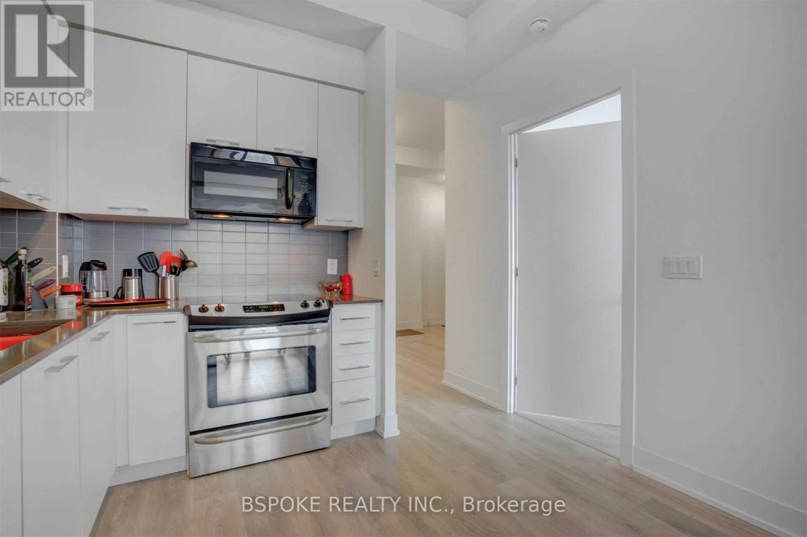 LPH01-9471 Yonge Street, Richmond Hill, ON, L4C 1V4 - 8