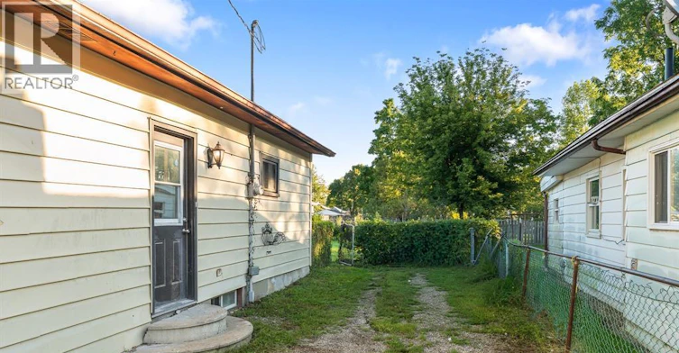 202 Sandys Street, Chatham-Kent, ON, N7L 3P8 - 3