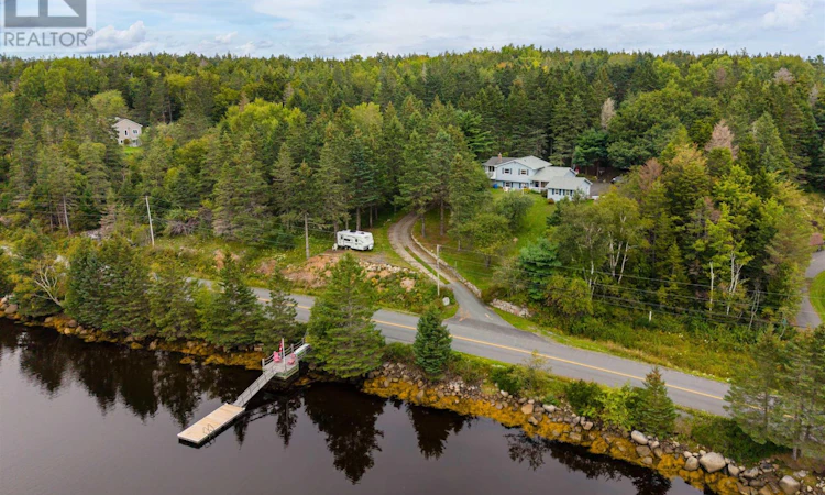 87 Indian Point Road