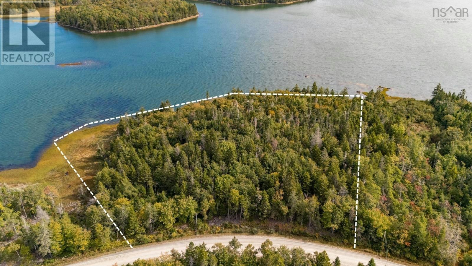 Chemin Tittle Road, Surettes Island, NS, B0W 3M0