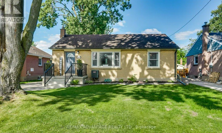 319 Manitoba Street