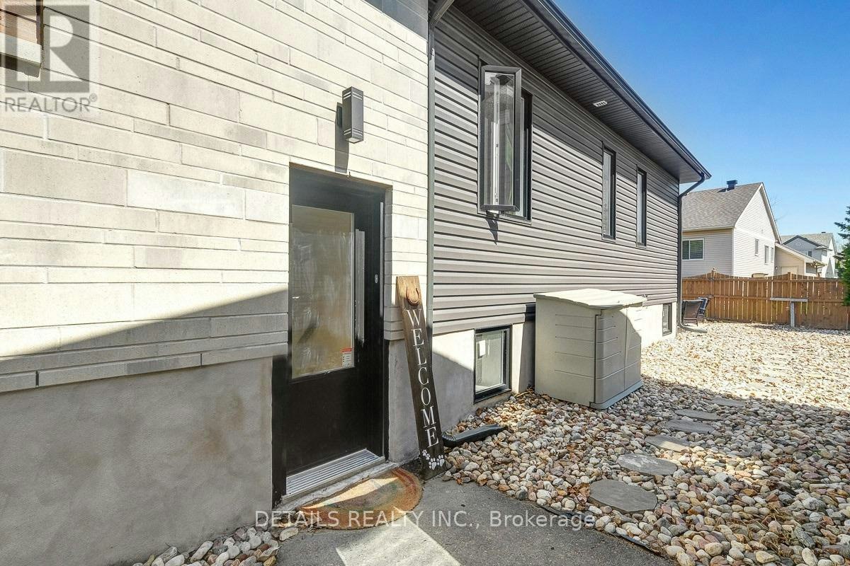 2565 Page Road, Ottawa, ON, K1W 1E5