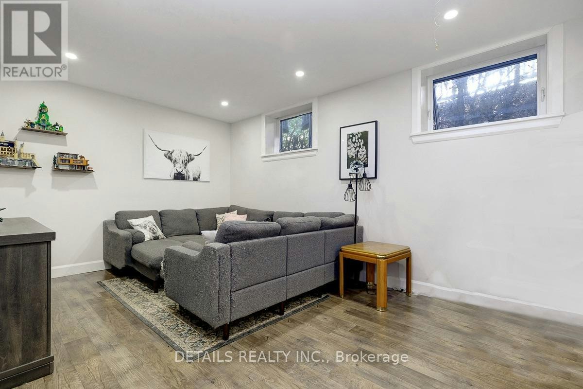 2565 Page Road, Ottawa, ON, K1W 1E5 - 9