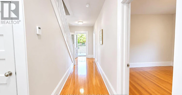 444 Gladstone Avenue, Ottawa, ON, K1R 5N8 - 2