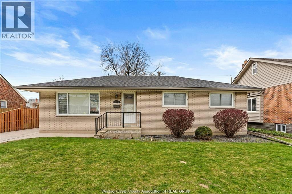 2615 Turner Road, Windsor, ON, N8W 3L4