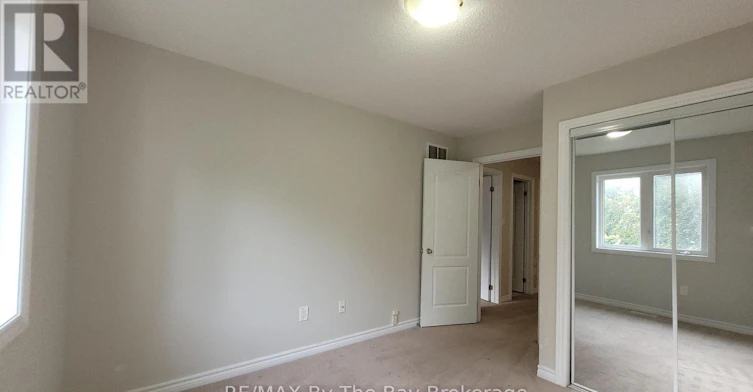 28 Arcadia Drive, Wasaga Beach, ON, L9Z 3C7 - 20