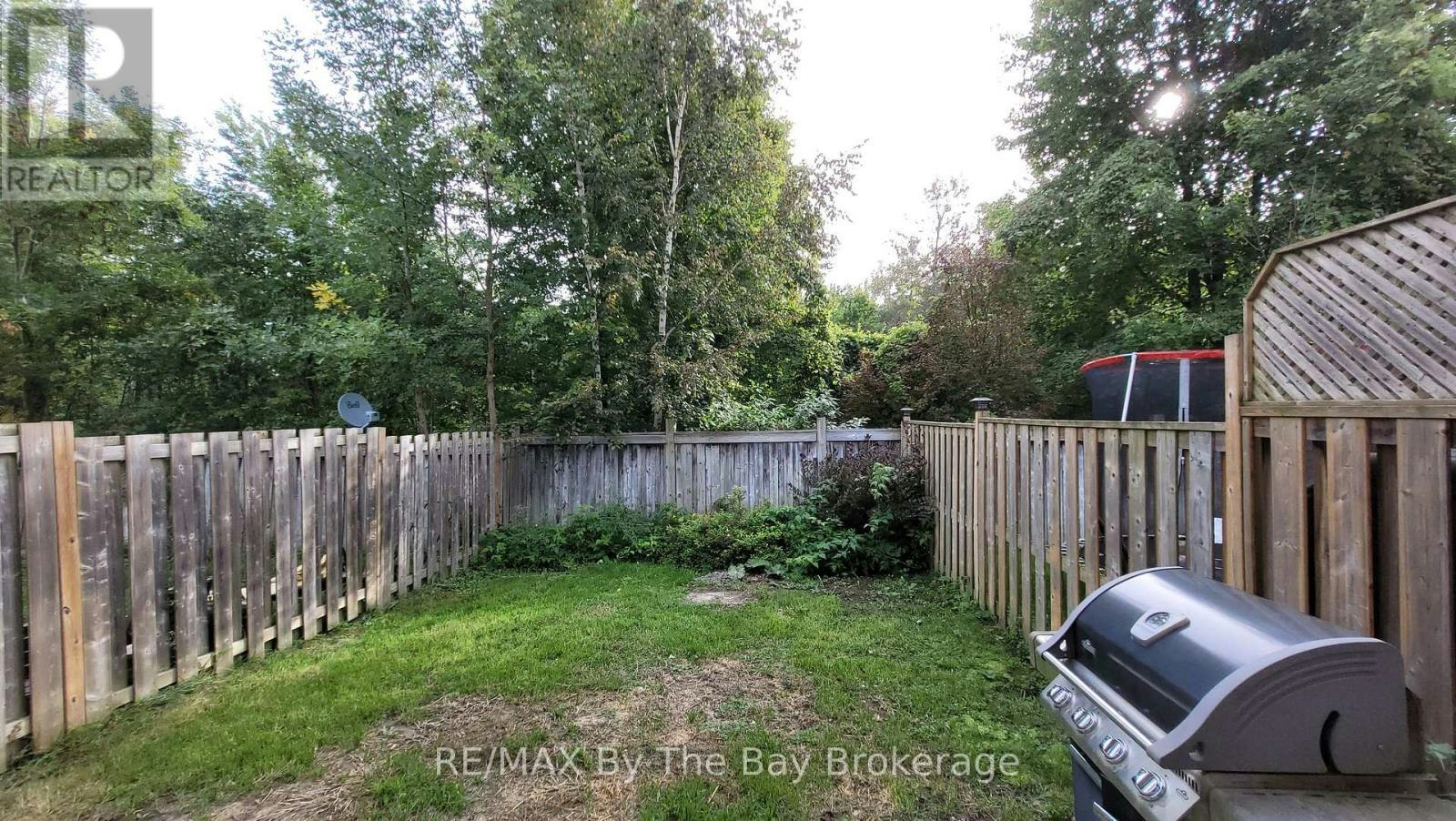 28 Arcadia Drive, Wasaga Beach, ON, L9Z 3C7 - 11