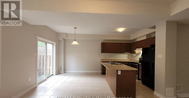 28 Arcadia Drive, Wasaga Beach, ON, L9Z 3C7 - 6