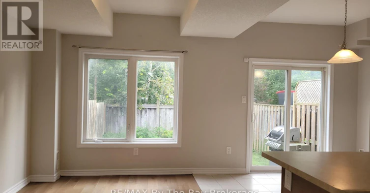 28 Arcadia Drive, Wasaga Beach, ON, L9Z 3C7 - 8