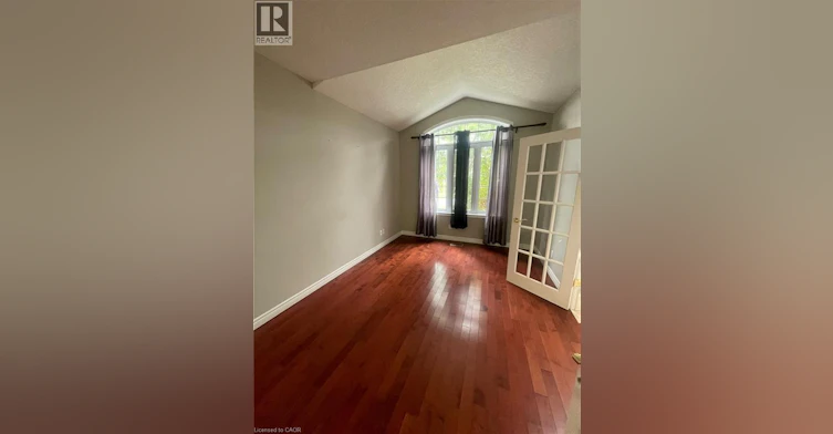 Upper-278 Briarmeadow Drive, Kitchener, ON, N2A 4H6 - 2