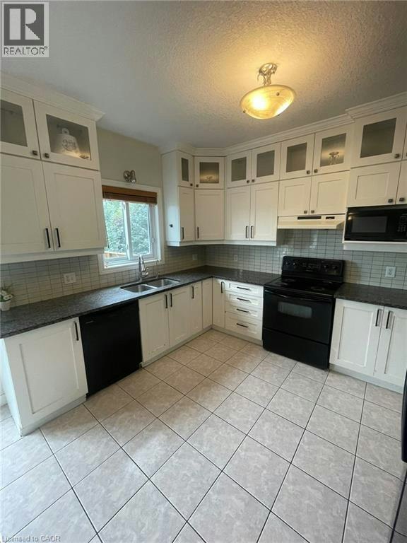 Upper-278 Briarmeadow Drive, Kitchener, ON, N2A 4H6 - 3