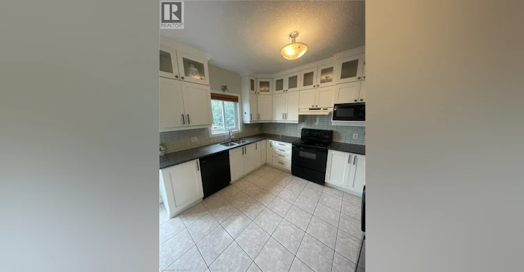 Upper-278 Briarmeadow Drive, Kitchener, ON, N2A 4H6 - 3