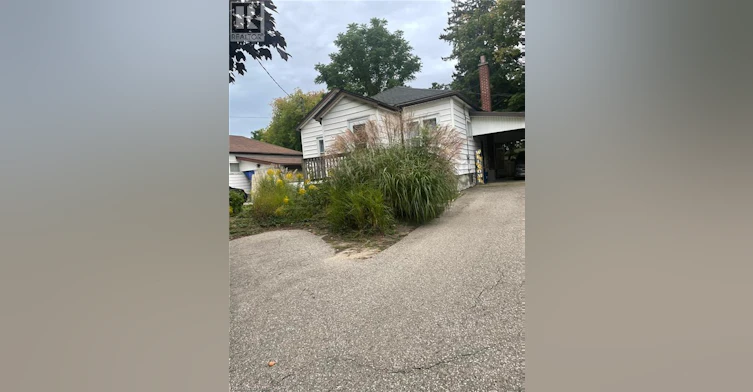 Front-61 Hamel Avenue, Kitchener, ON, N2K 1M7