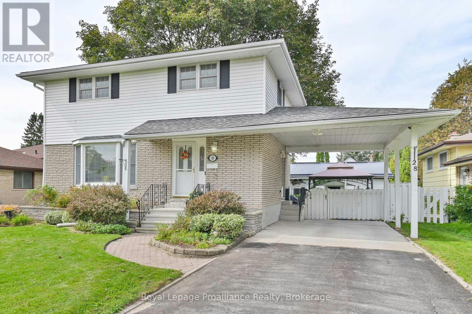 28 Shoniker Avenue, Quinte West, ON, K8V 2B5
