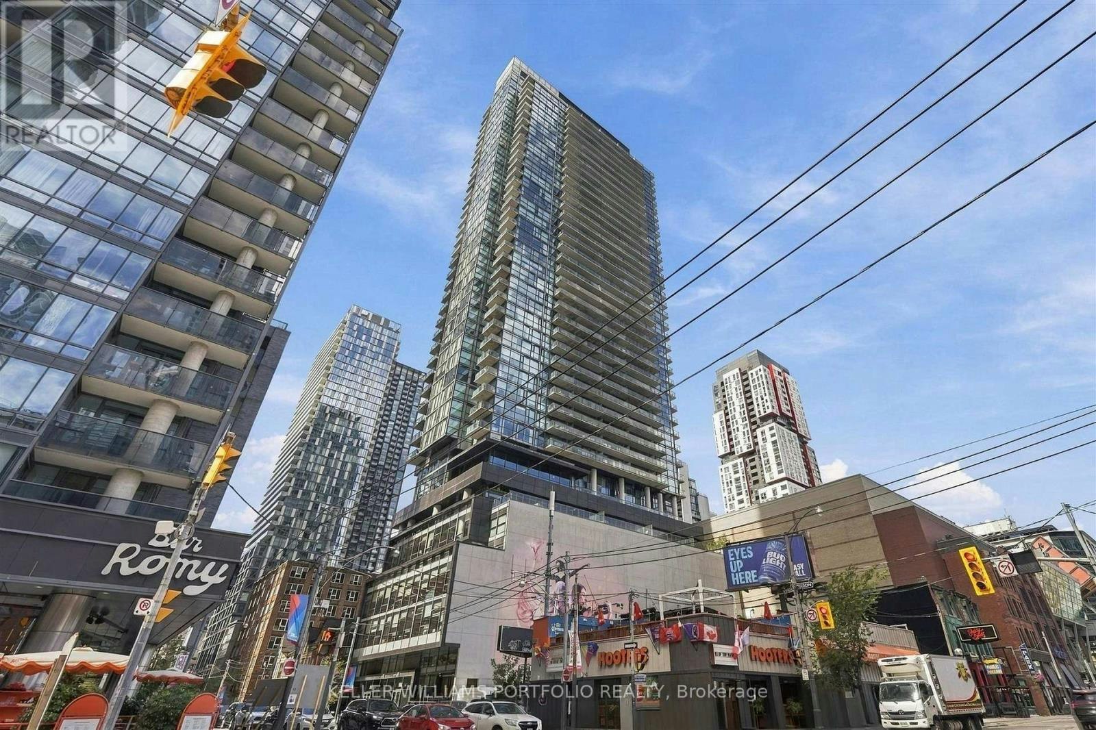 3001-290 Adelaide Street, Toronto, ON, M5V 0P3 - 2
