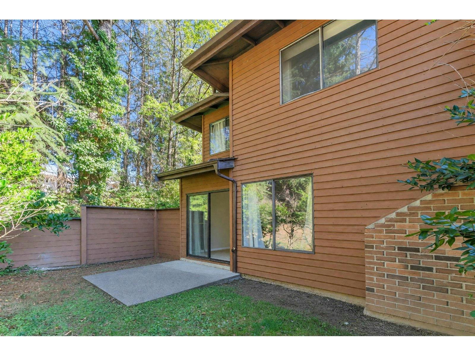 518-10620 150 Street, Surrey, BC, V3R 7R9