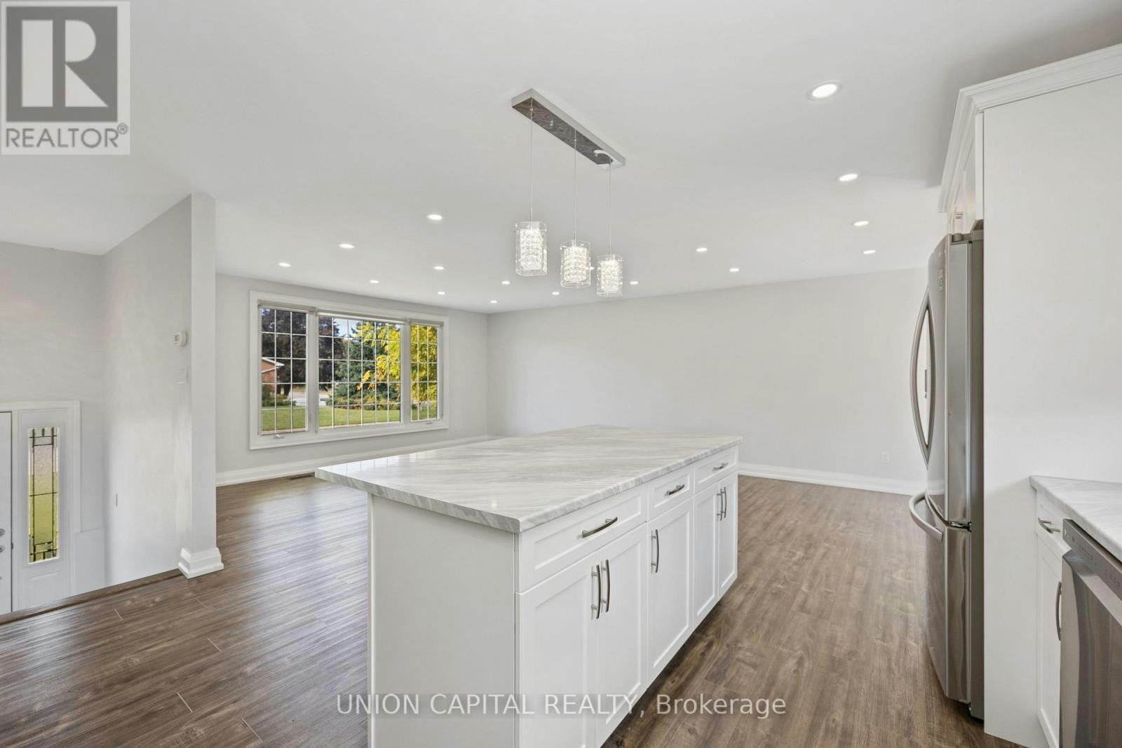 MAIN-50 Burningham Crescent, Ajax, ON, L1S 6A2 - 6