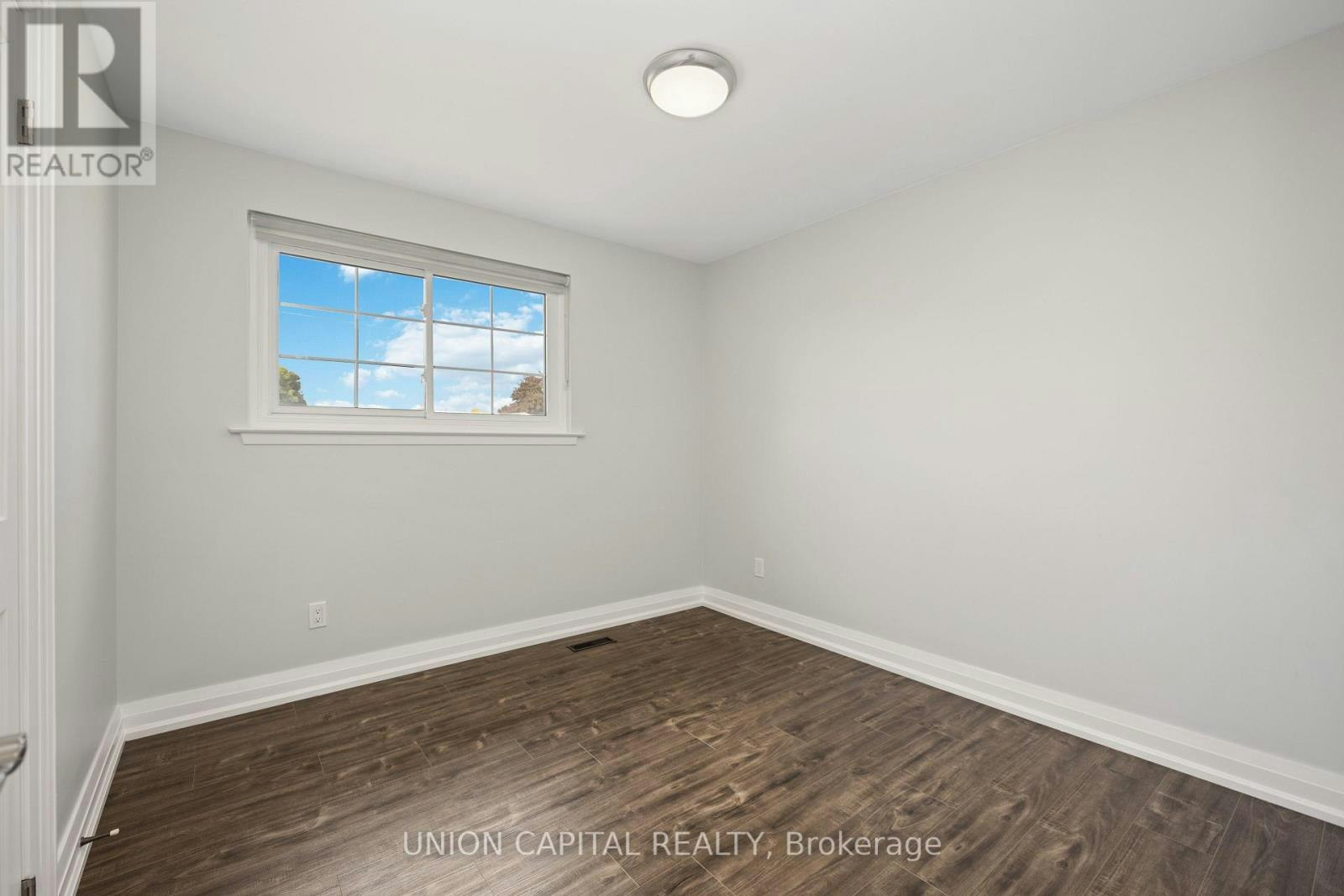 MAIN-50 Burningham Crescent, Ajax, ON, L1S 6A2 - 11