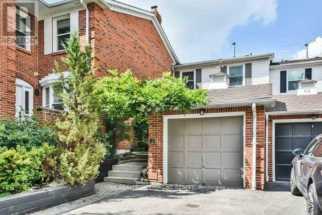 91 Confederation Way, Markham, ON, L3T 5R4