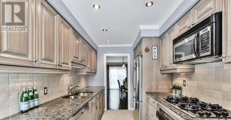 91 Confederation Way, Markham, ON, L3T 5R4 - 4