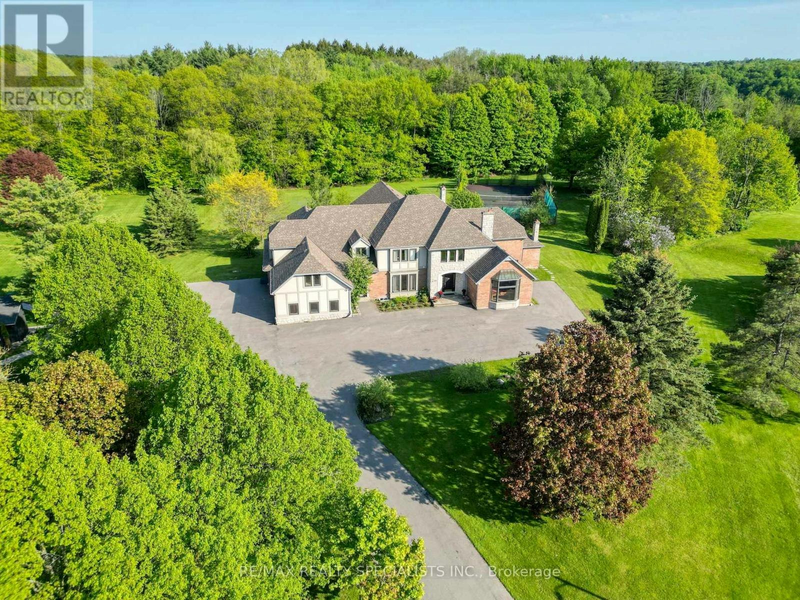 6399 Chelsea Road, Burlington, ON, L7P 0M8