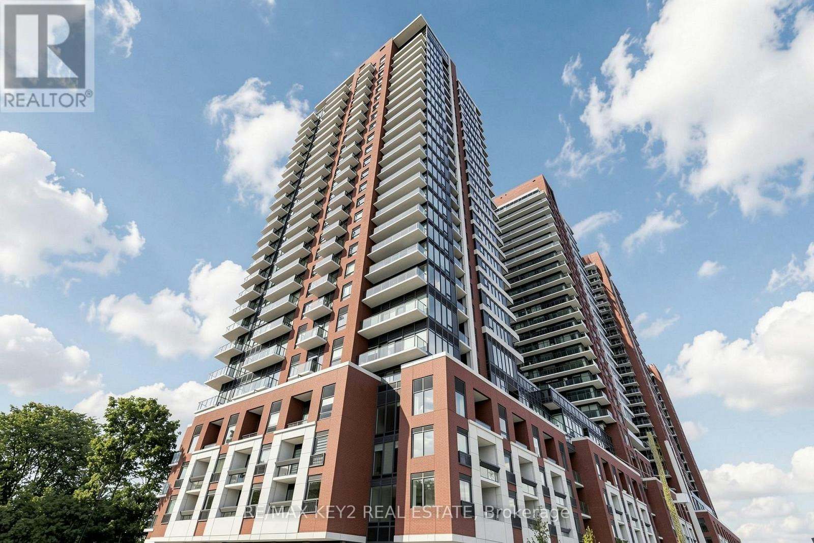 2104-4010 Eglinton Avenue W, Toronto, ON, M9A 0G5