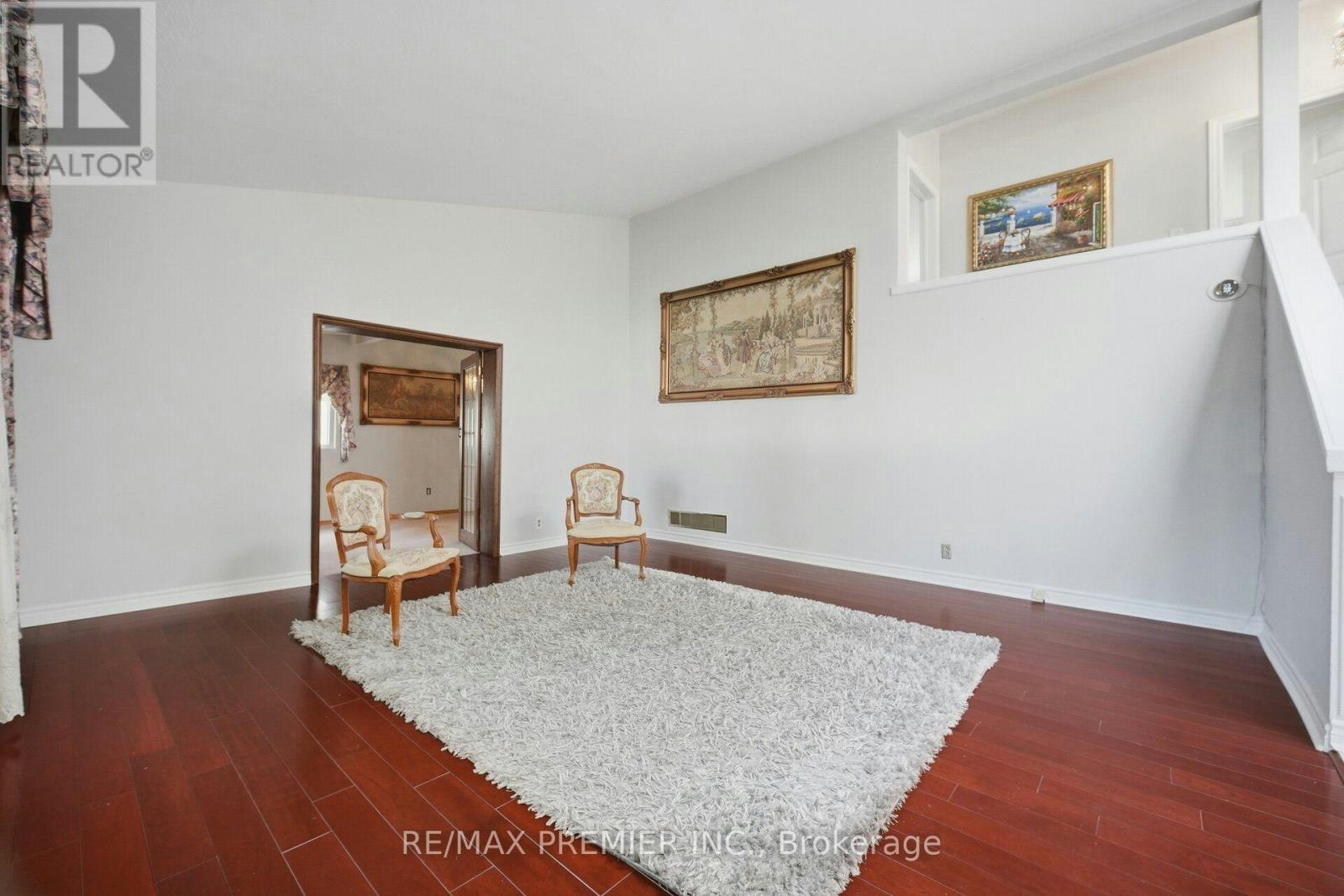 1474 Service Road SOUTH - 4