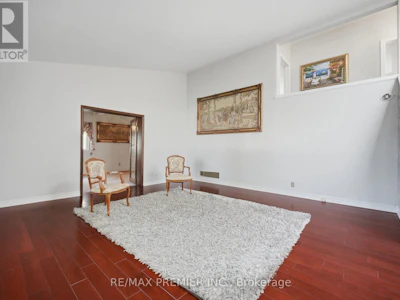 1474 Service Road SOUTH - 4
