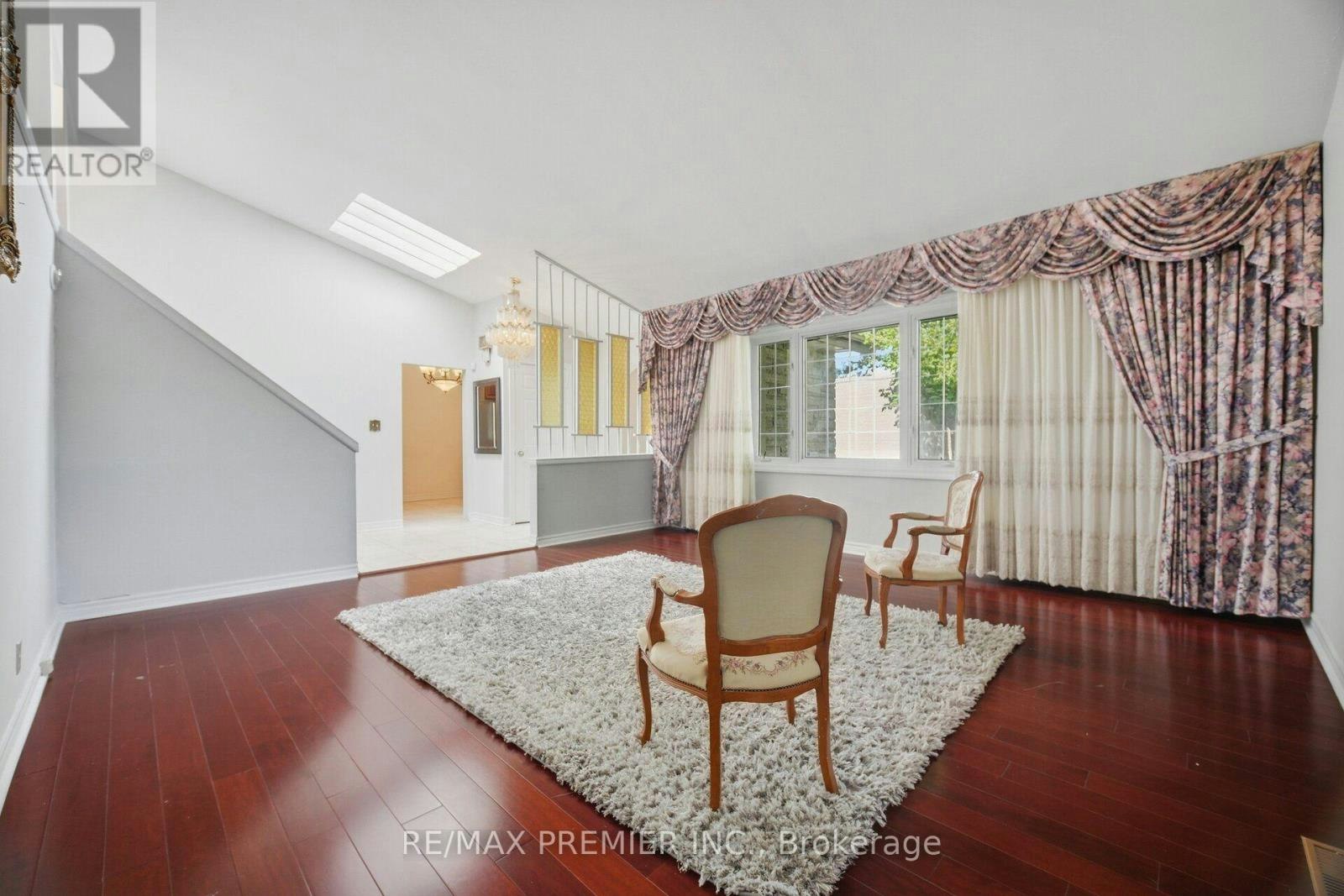 1474 Service Road SOUTH, Mississauga, ON, L5E 1V6 - 7