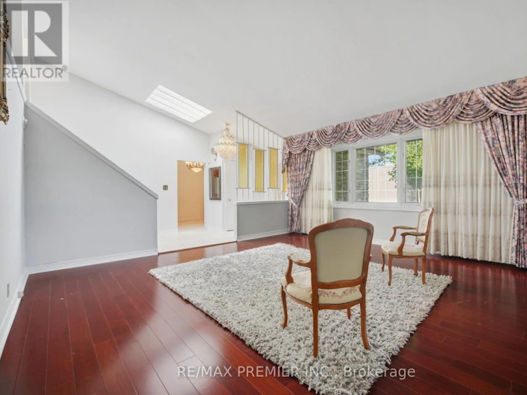 1474 Service Road SOUTH, Mississauga, ON, L5E 1V6 - 7