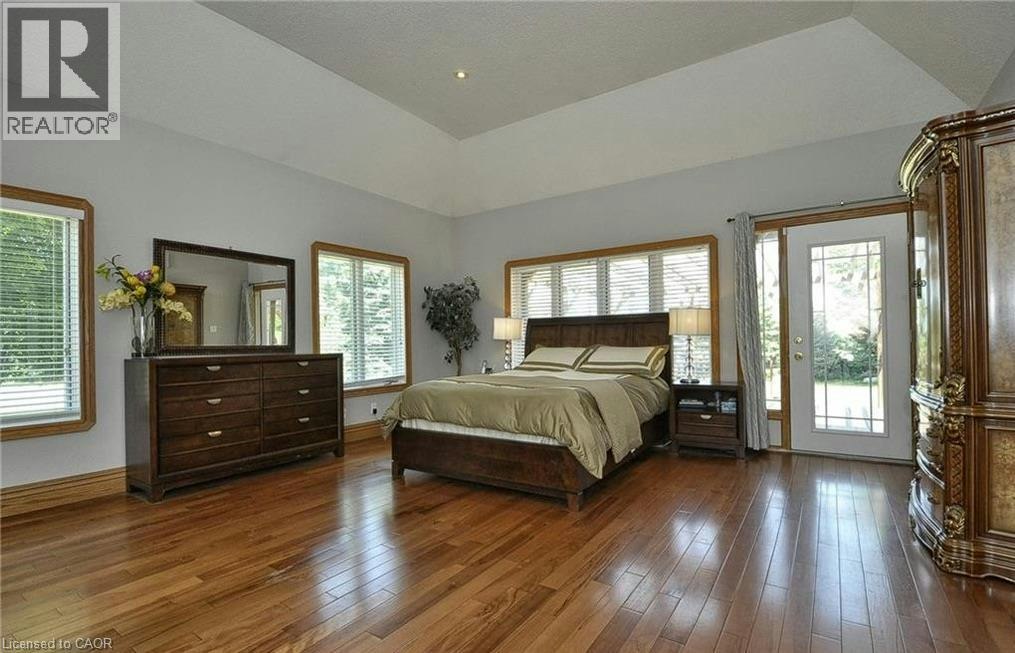 915 Briardean Road, Cambridge, ON, N3H 4R6 - 12