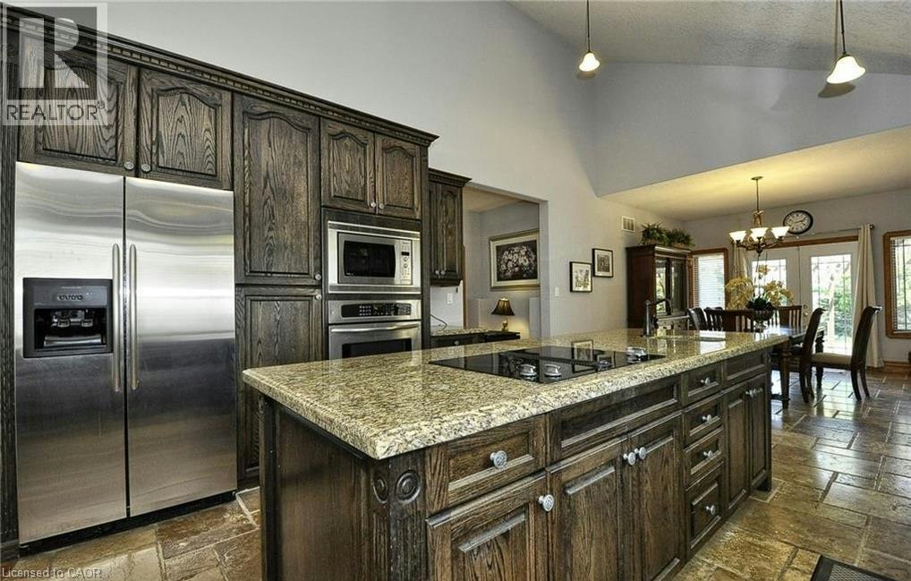 915 Briardean Road, Cambridge, ON, N3H 4R6 - 7