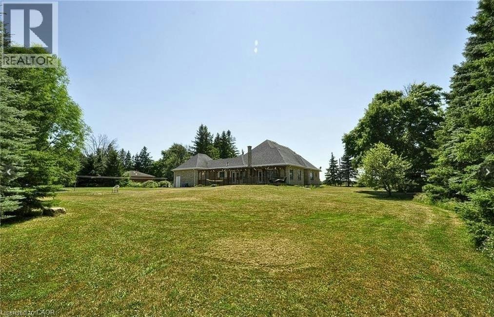 915 Briardean Road, Cambridge, ON, N3H 4R6 - 32