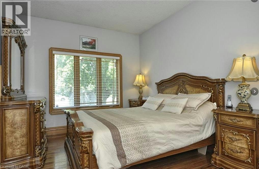 915 Briardean Road, Cambridge, ON, N3H 4R6 - 16
