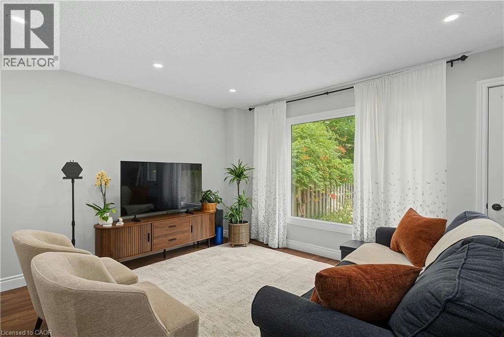 1-15 Green Valley Drive, Kitchener, ON, N2P 1K7 - 15