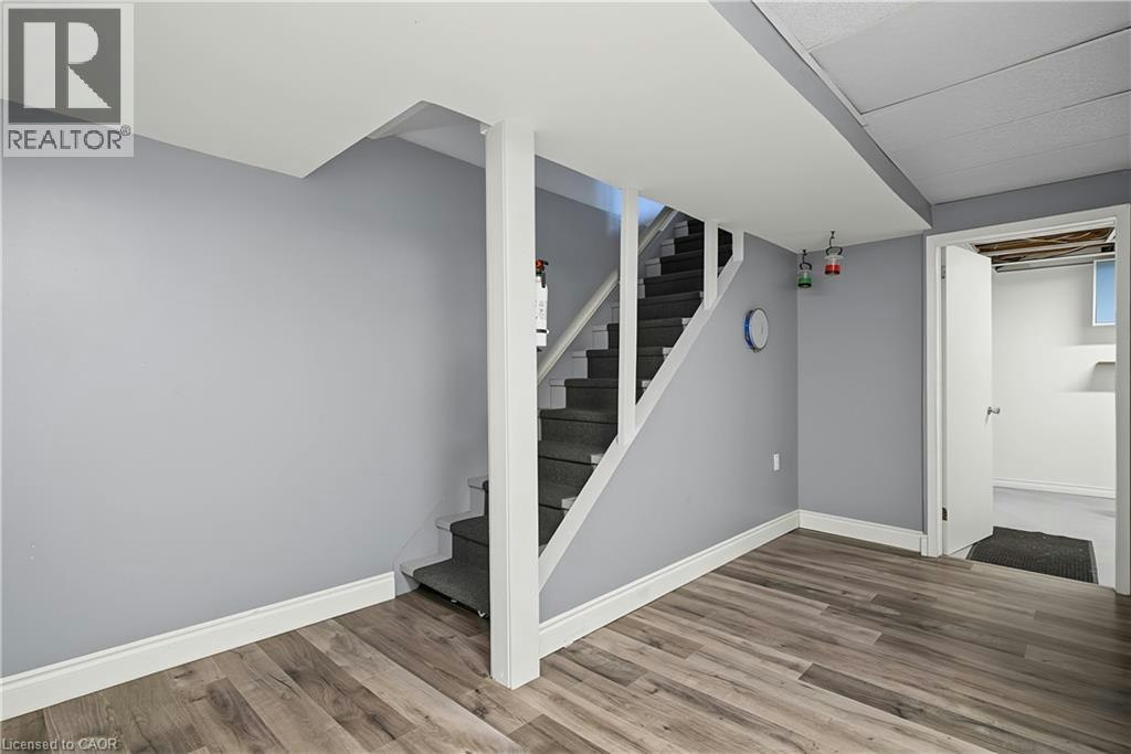 1-15 Green Valley Drive, Kitchener, ON, N2P 1K7 - 37