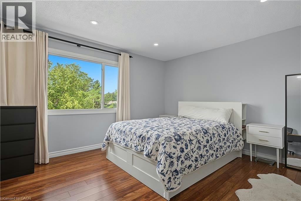 1-15 Green Valley Drive, Kitchener, ON, N2P 1K7 - 26