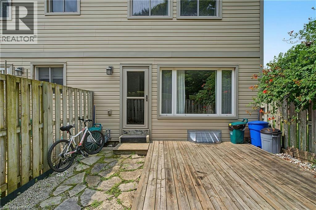 1-15 Green Valley Drive, Kitchener, ON, N2P 1K7 - 46