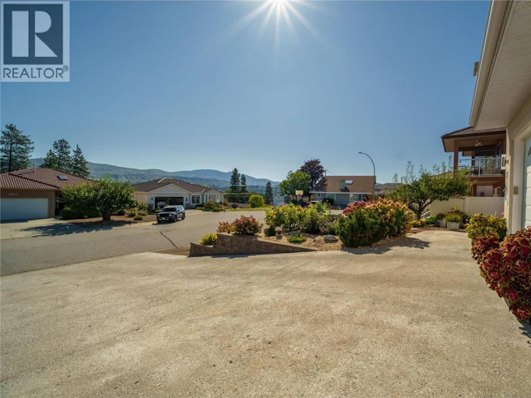 6812 Cabernet Place, Oliver, BC, V0H 1T4 - 41