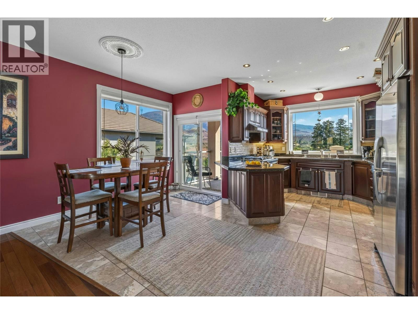 6812 Cabernet Place, Oliver, BC, V0H 1T4 - 11