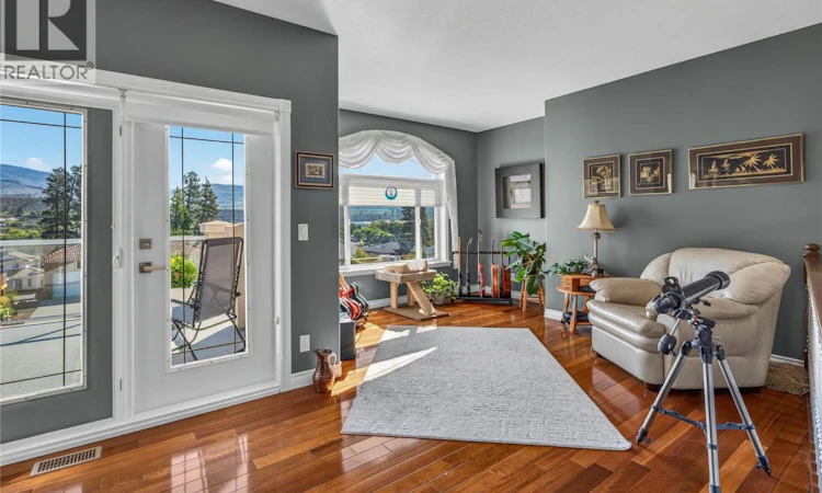 6812 Cabernet Place