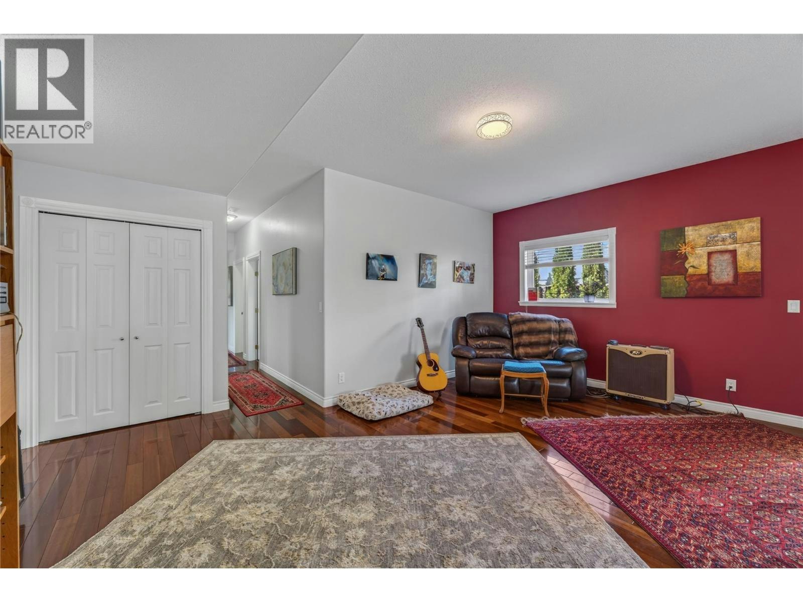 6812 Cabernet Place, Oliver, BC, V0H 1T4 - 32