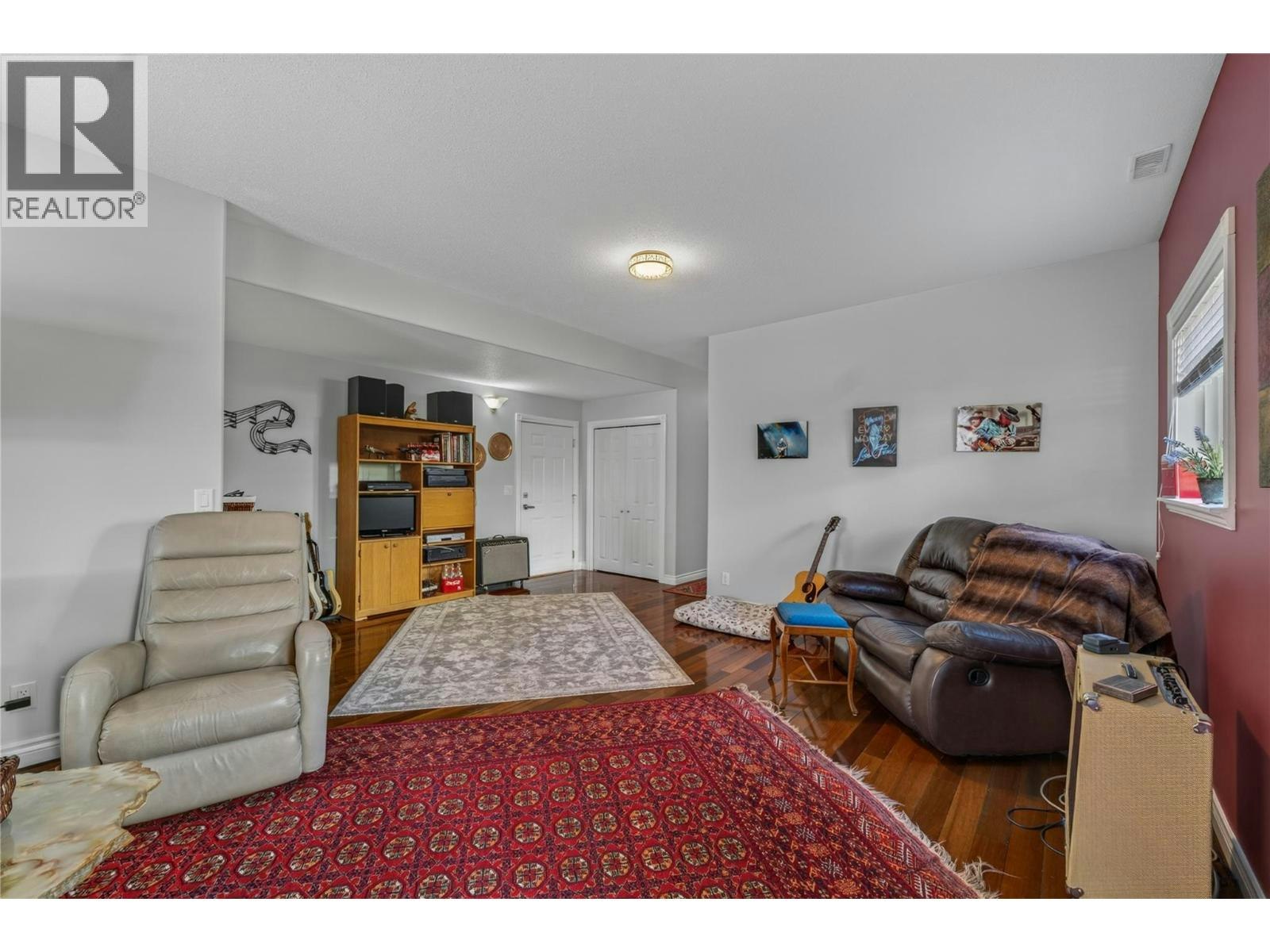 6812 Cabernet Place, Oliver, BC, V0H 1T4 - 33
