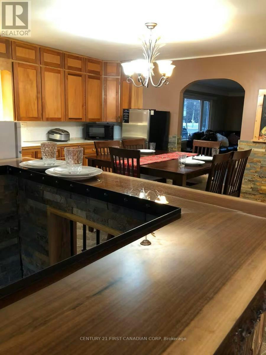 4578 Talbot Trail, Chatham-Kent, ON, N0P 2A0 - 11